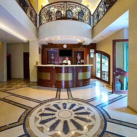 Princess Maya Hotell 4*