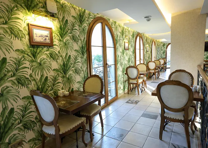 Princess Maya Готель Адана